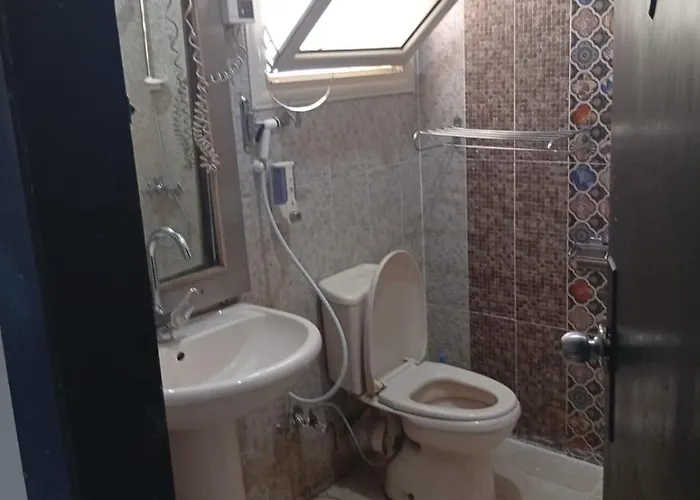 شقه للإيجار مكيفه Hurghada