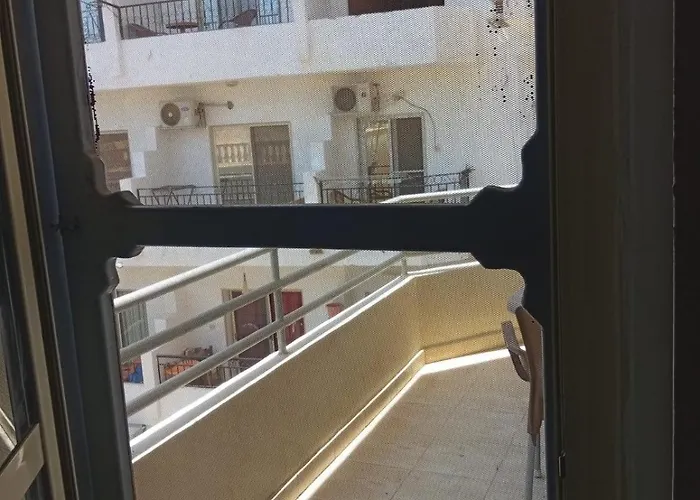 شقه للإيجار مكيفه